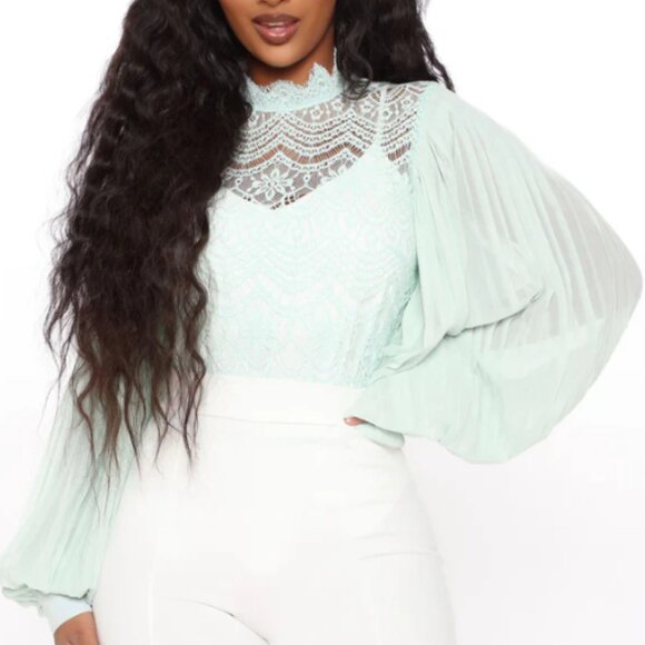 Fashion Nova Lace Mock Neck Bubble Sleeve Blouse Size XL - Picture 3 of 10